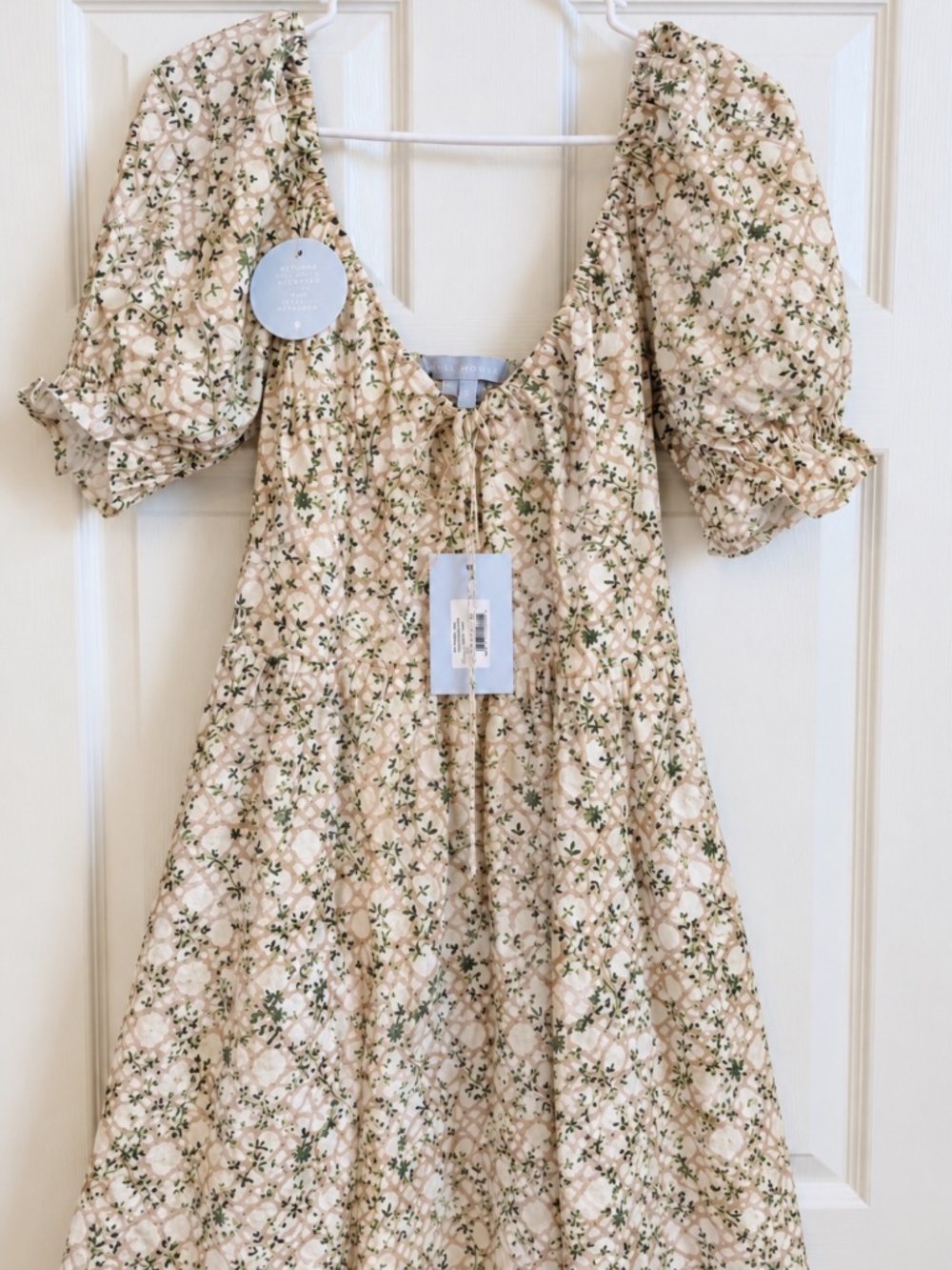 Hill House Home The Ophelia Dress in Basketweave Vine Sand – Size M NWT